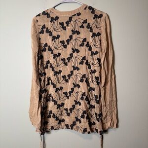 Johnny Was Women’s Button‎ Up Top Khaki/Black Embroidery Size Small